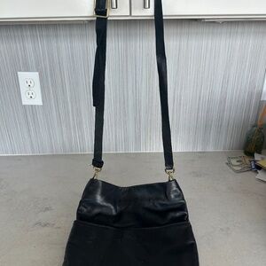 Sseko fold over clutch